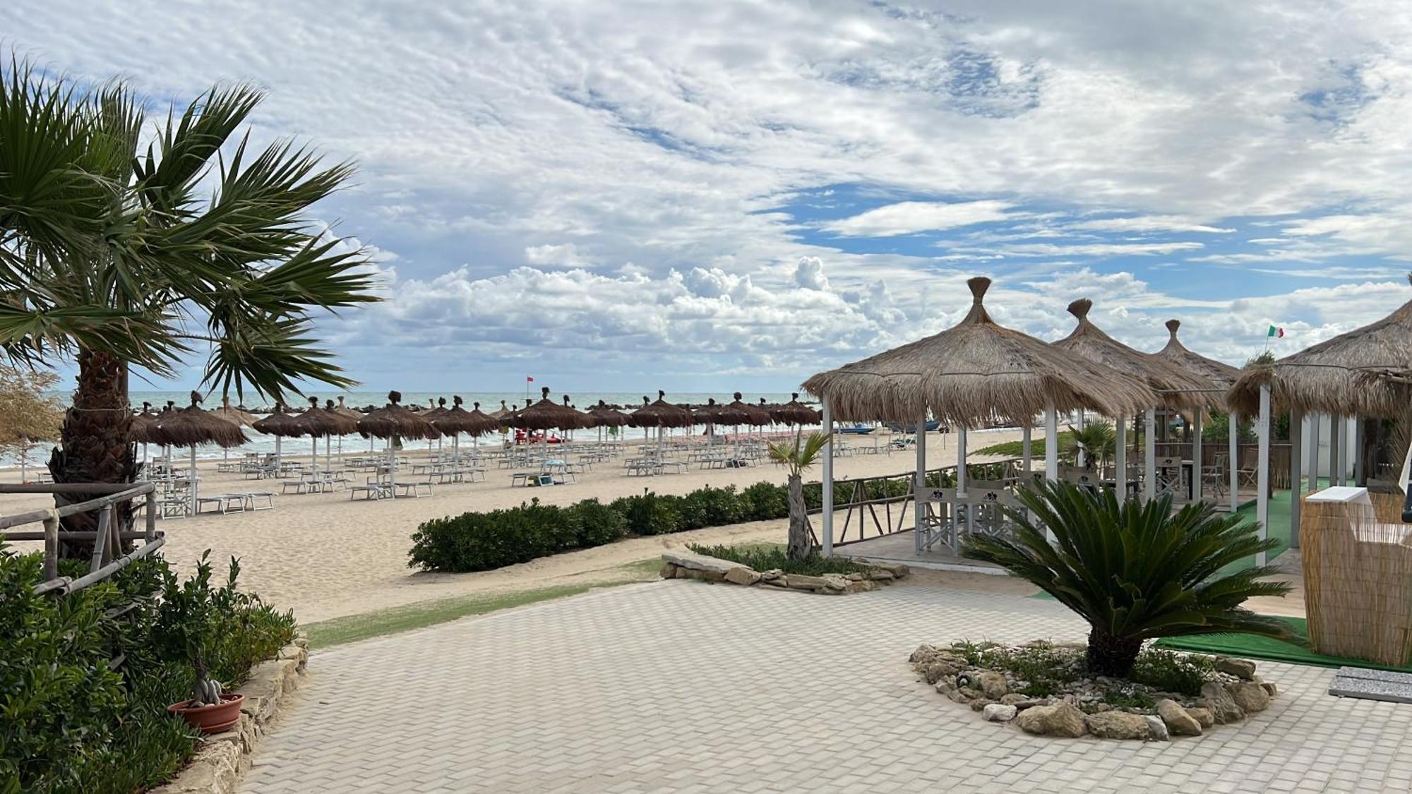 Abruzzodamare Amazing Apartments With Romantic Sea View Francavilla Al Mare Exterior photo