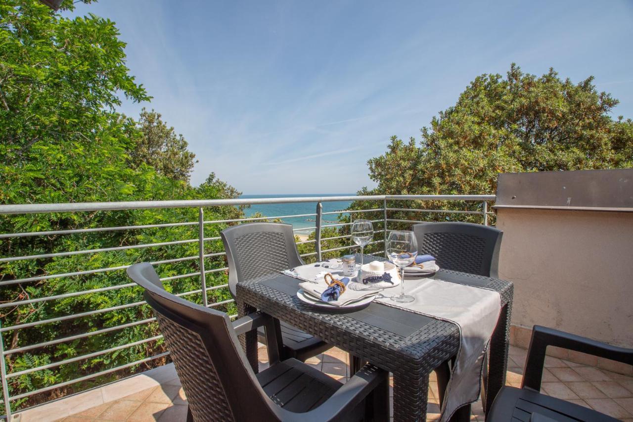 Abruzzodamare Amazing Apartments With Romantic Sea View Francavilla Al Mare Exterior photo