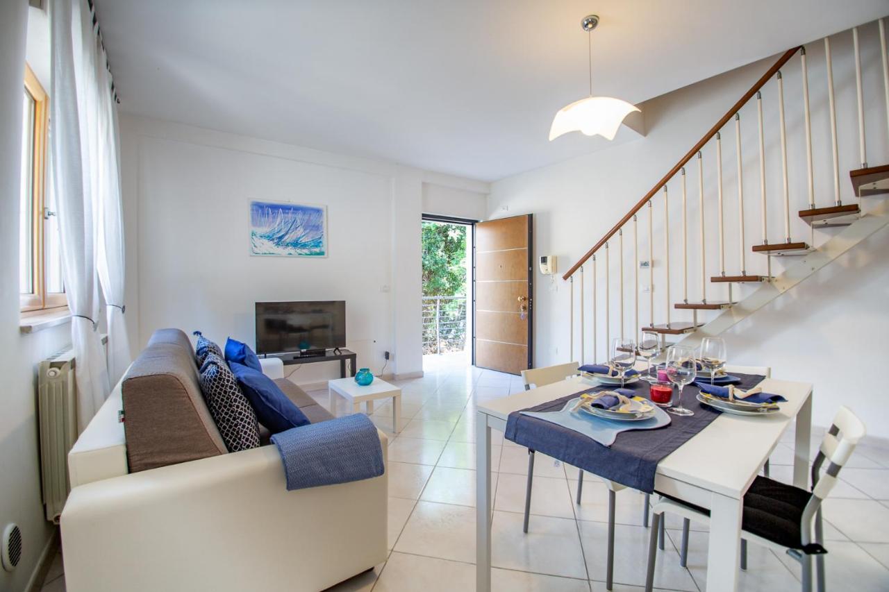 Abruzzodamare Amazing Apartments With Romantic Sea View Francavilla Al Mare Exterior photo