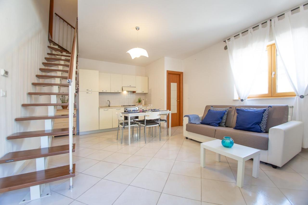 Abruzzodamare Amazing Apartments With Romantic Sea View Francavilla Al Mare Exterior photo